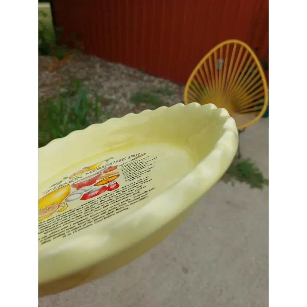 Rare 1980s Vintage Creamy Yellow Lemon Meringue Pie Recipe/Baking Dish Plate